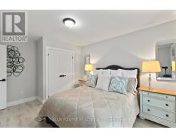 375 EVERGLADE CRESCENT - 33