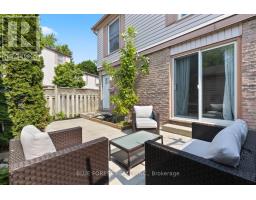 375 EVERGLADE CRESCENT - 5
