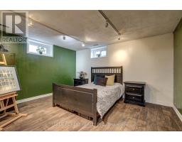 983 VALETTA STREET - 34