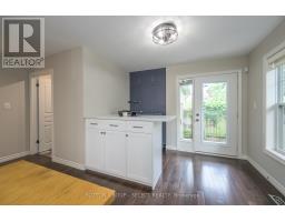 106 WOODLILY LANE - 19