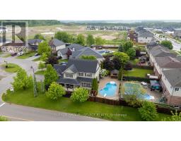 106 WOODLILY LANE - 3