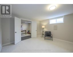 106 WOODLILY LANE - 35