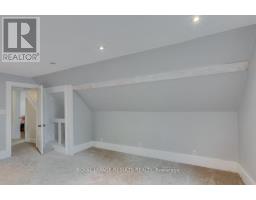 81 VICTORIA STREET - 31
