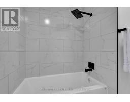 5 THORNCREST CRESCENT - 21