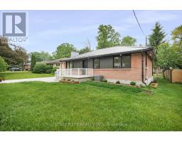 5 THORNCREST CRESCENT - 3