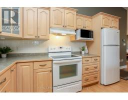 20 LINDEN LANE - 10