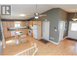 20 LINDEN LANE - 21