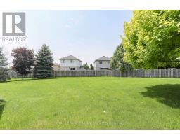 20 LINDEN LANE - 44