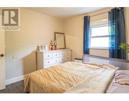 425 RIVERSIDE DRIVE - 14