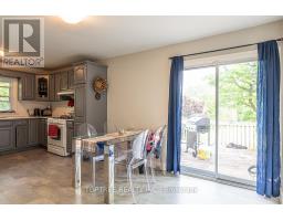 425 RIVERSIDE DRIVE - 15