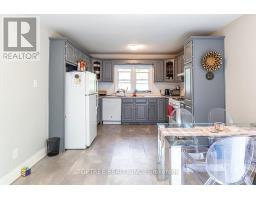 425 RIVERSIDE DRIVE - 17