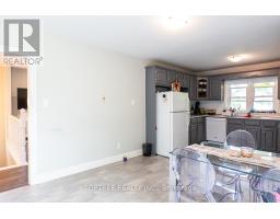 425 RIVERSIDE DRIVE - 18