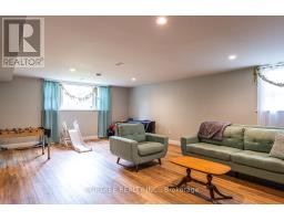 425 RIVERSIDE DRIVE - 24