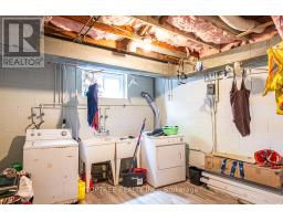 425 RIVERSIDE DRIVE - 35