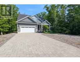 10124 SANDALWOOD CRESCENT - 4