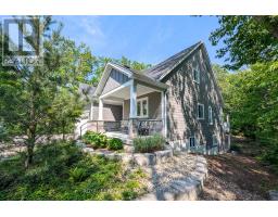 10124 SANDALWOOD CRESCENT - 42