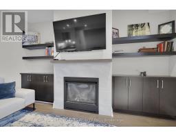2 - 555 SUNNINGDALE ROAD E - 18