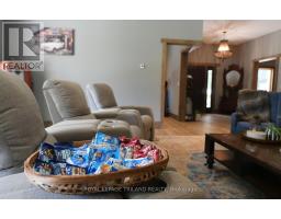7264 RIDGE ROAD - 8