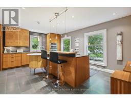 4 LINKSGATE ROAD - 17