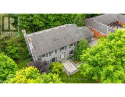 4 LINKSGATE ROAD - 46