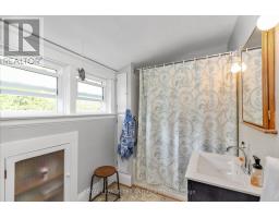 269 BRISCOE STREET E - 17