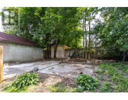 269 BRISCOE STREET E - 27