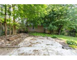 269 BRISCOE STREET E - 31