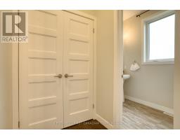 946 WEST VILLAGE SQUARE - 15