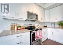 946 WEST VILLAGE SQUARE - 20