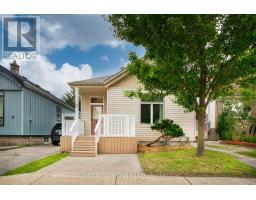 11 PEGLER STREET - 1