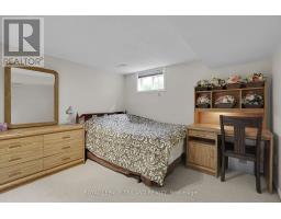 579 REGENT STREET - 30
