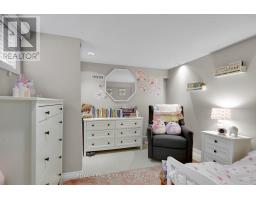 579 REGENT STREET - 32