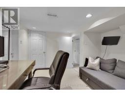 579 REGENT STREET - 35