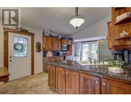 8961 IONA ROAD - 19