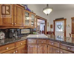 8961 IONA ROAD - 21