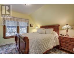 8961 IONA ROAD - 33