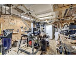 8961 IONA ROAD - 39