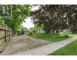 8961 IONA ROAD - 40