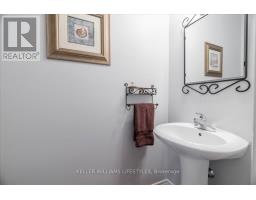 40 LAKESIDE CIRCLE - 24