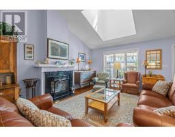 40 LAKESIDE CIRCLE - 27