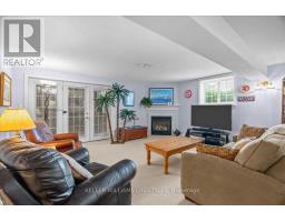 40 LAKESIDE CIRCLE - 29