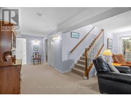 40 LAKESIDE CIRCLE - 33