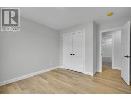1327 BUSH HILL LINK - 32