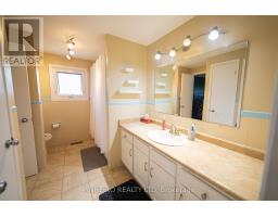 7 MC LARTY DRIVE - 21