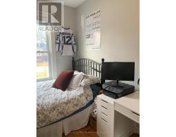 12 AUDREY AVENUE - 5