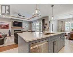 184 KETTLE CREEK DRIVE - 17