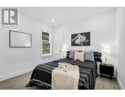 863 COLBORNE STREET N - 18