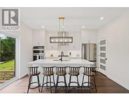 101 BASIL CRESCENT - 14