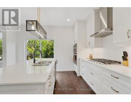 101 BASIL CRESCENT - 17