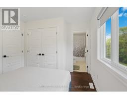 101 BASIL CRESCENT - 35